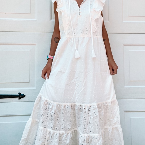 Matilda Jane Dresses & Skirts - NWT Matilda Jane X Joanna Gaines White Midi Dress